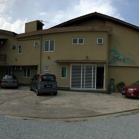 Pantai Guesthouse Куантан Экстерьер фото